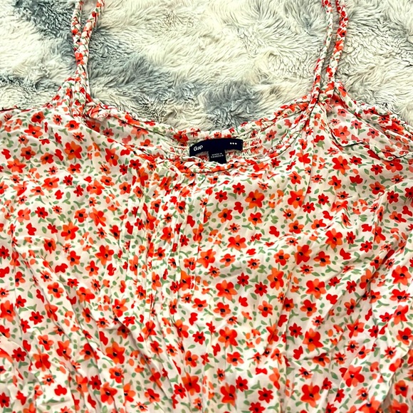 GAP Women’s Floral Tank Top, Size L, Excellent Condition!! Cute!! - Picture 3 of 5